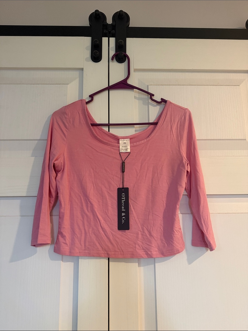 Women's Scoop Neck Long Sleeve Top in Pink